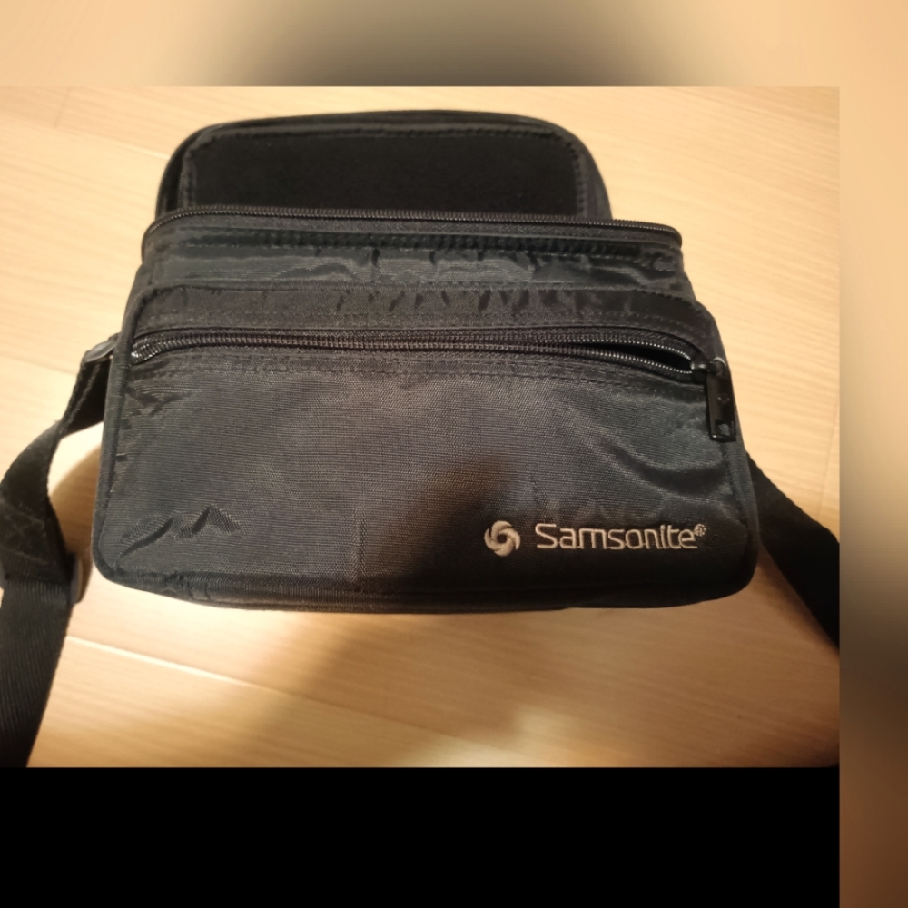 Samsonite camera bag